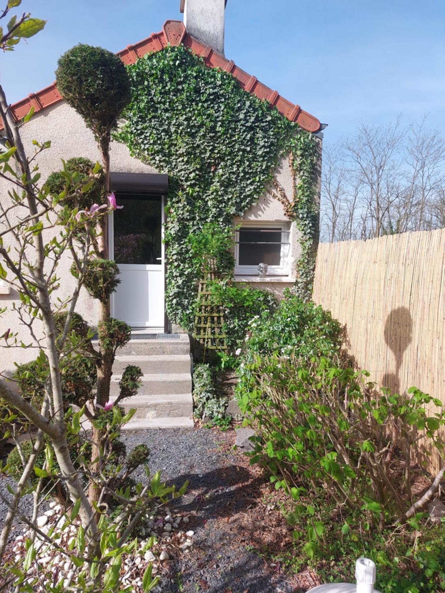 La Douceur De Vivre Gilly-sur-Loire Exterior foto